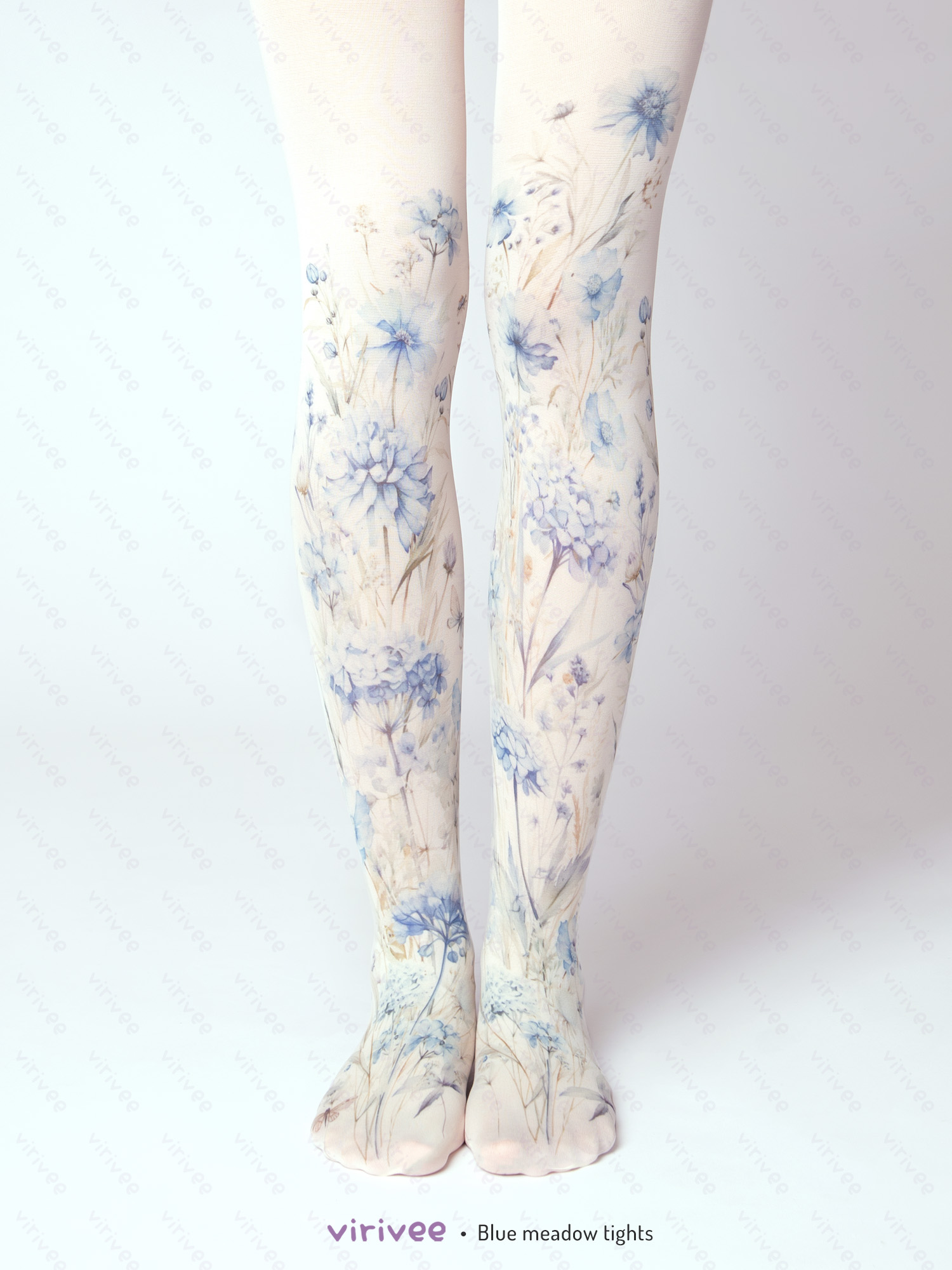 Strumpfhose Mit Blauer Blumenwiese